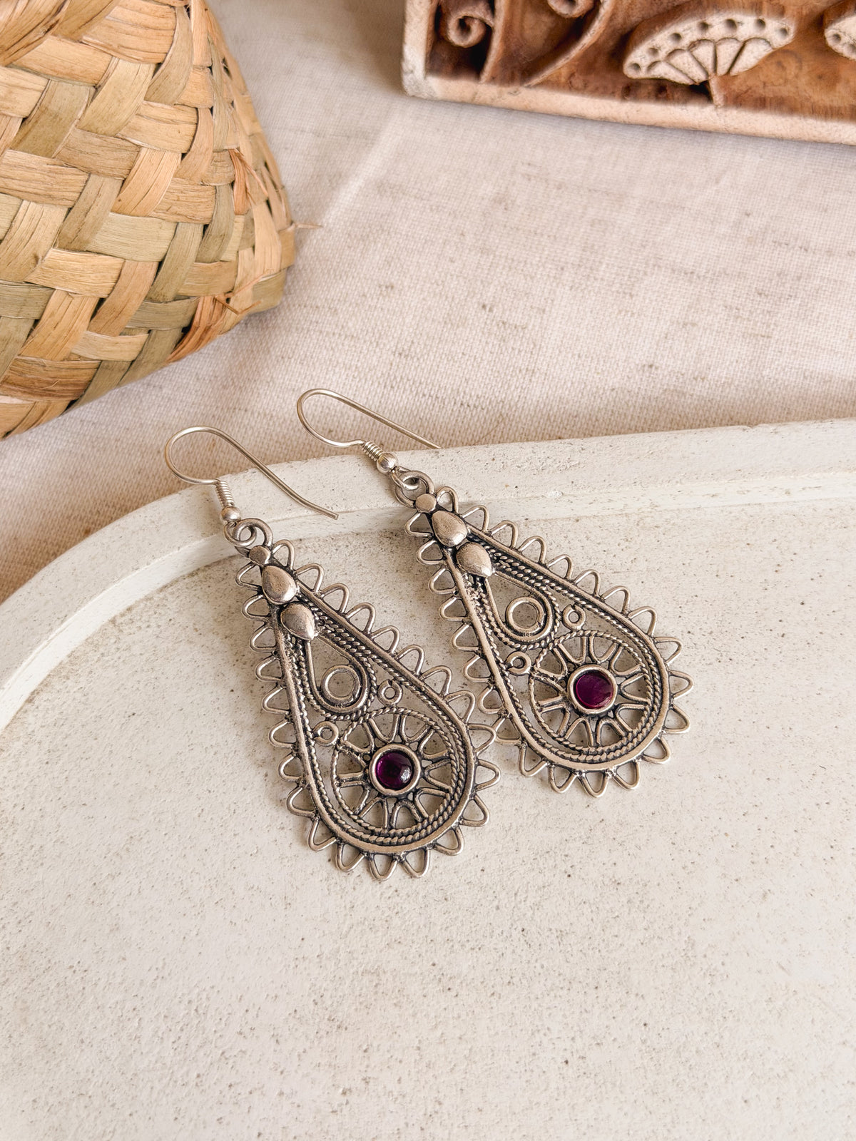 Eka silver drops with fish hook and ruby stone