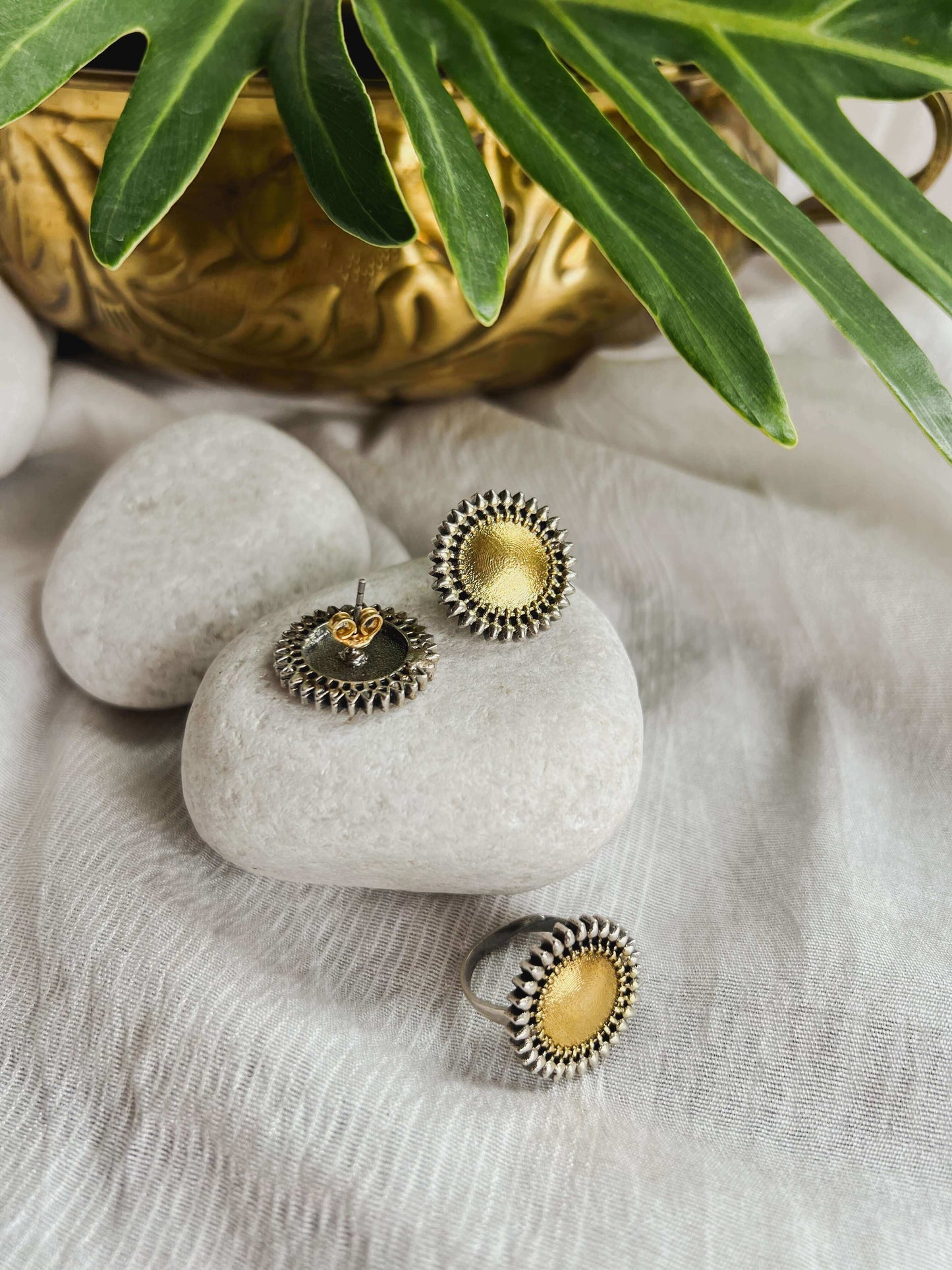 Suraj silver ring in dual tone