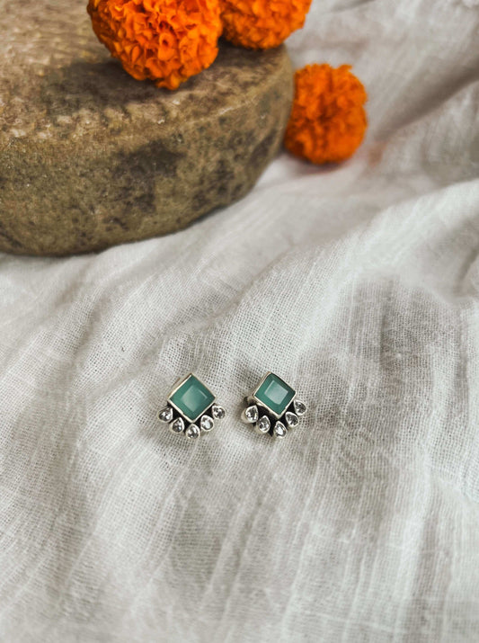 Uma Silver mini studs with aquamarine and zircons