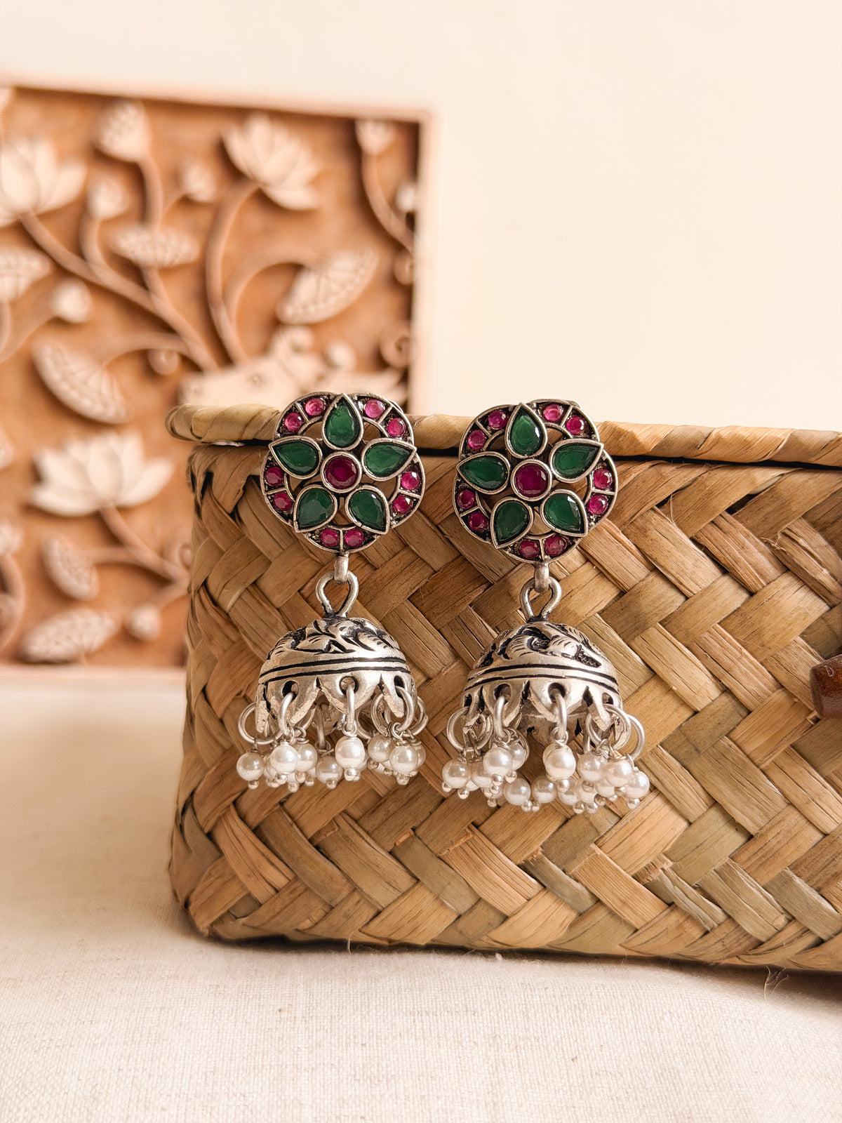 Siddhi silver jhumka with kundan details