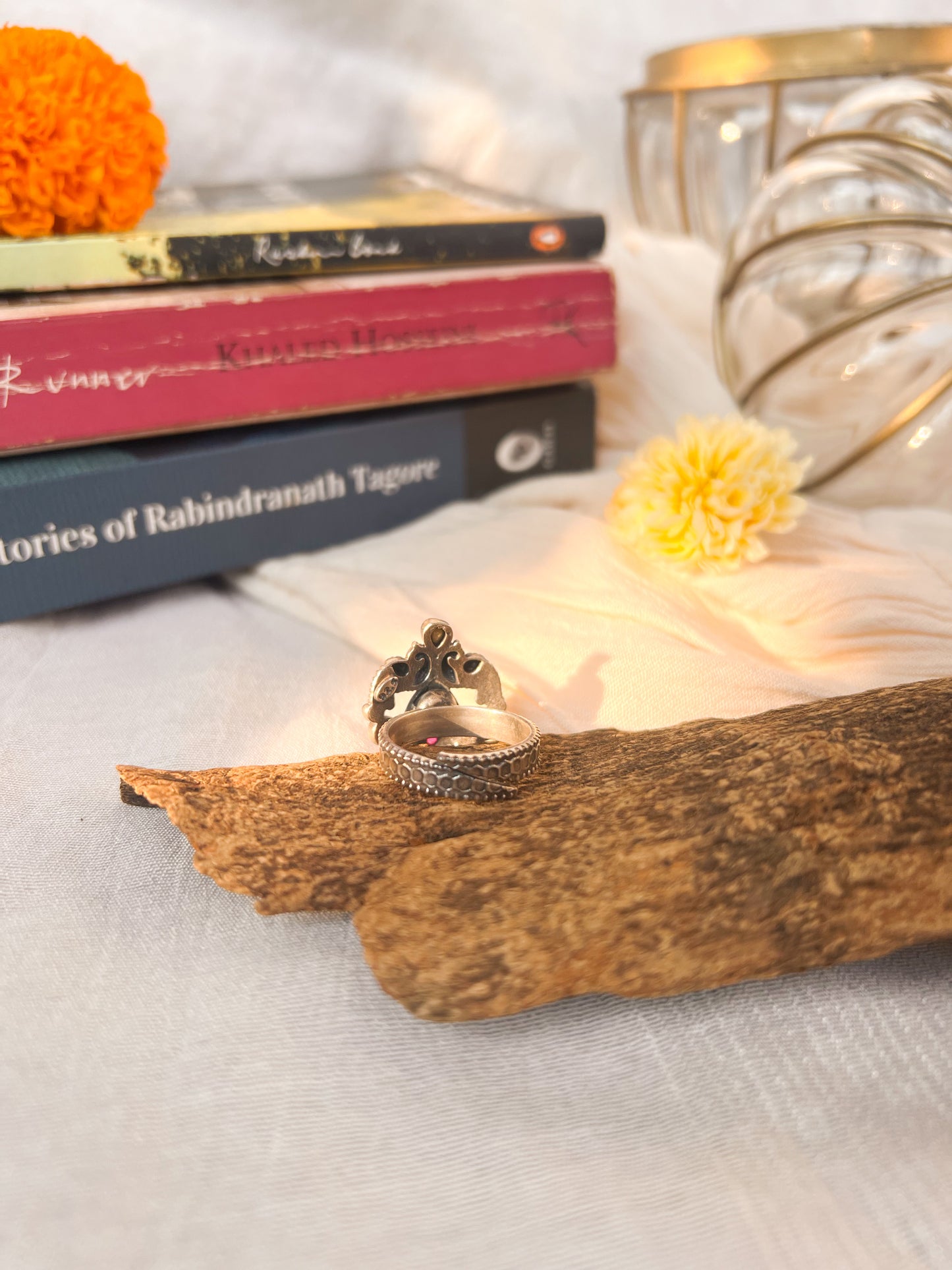 Jhanvi oxidised silver ring with kundan