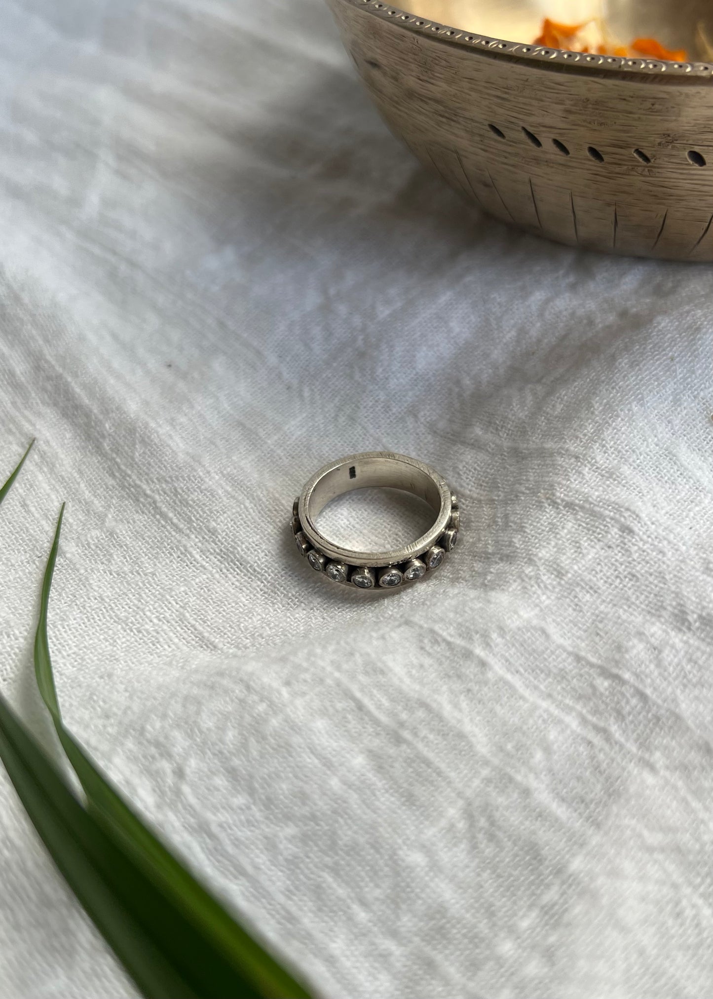 Mohini silver ring with zirconia