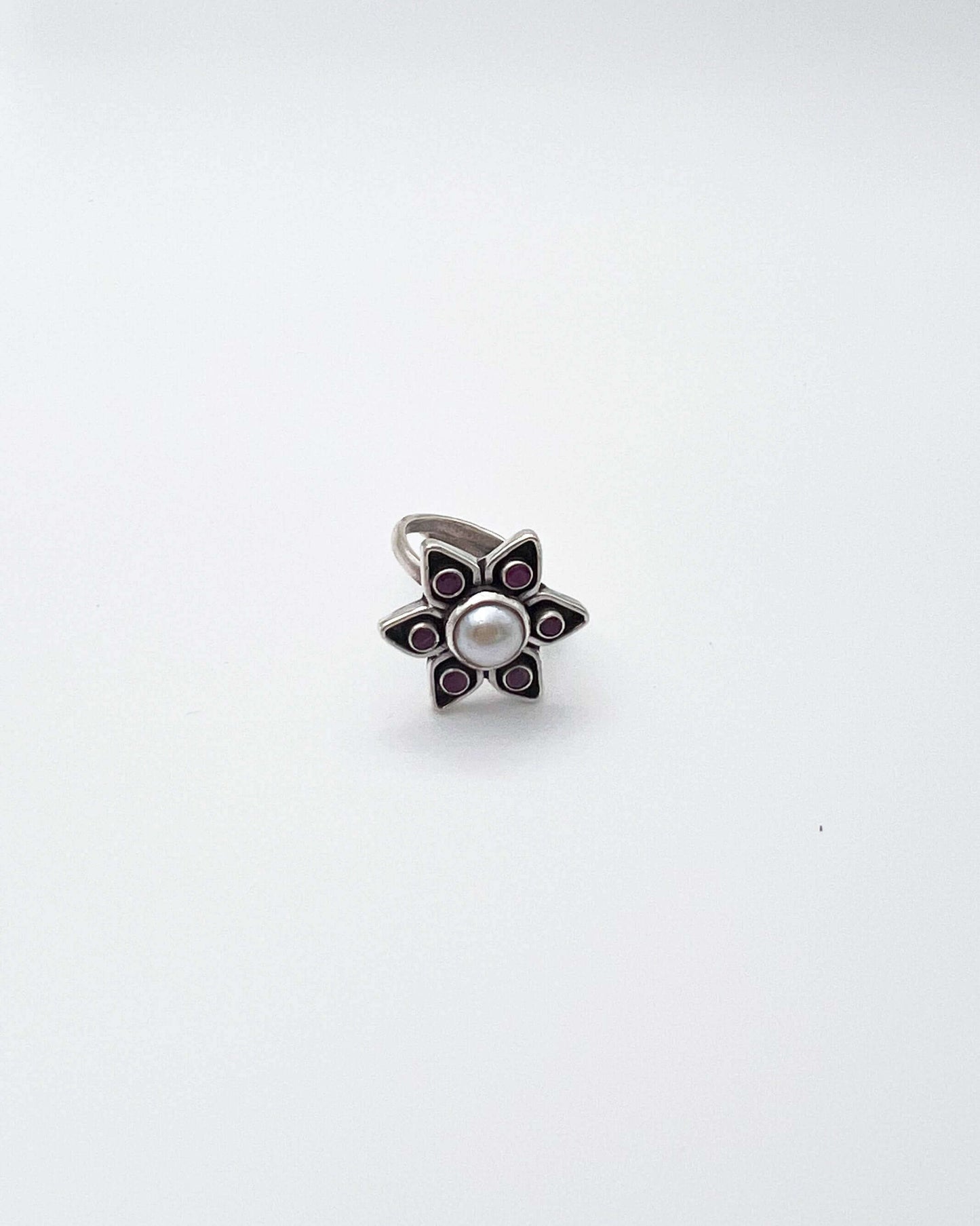 Adrika ring with ruby stones and pearl