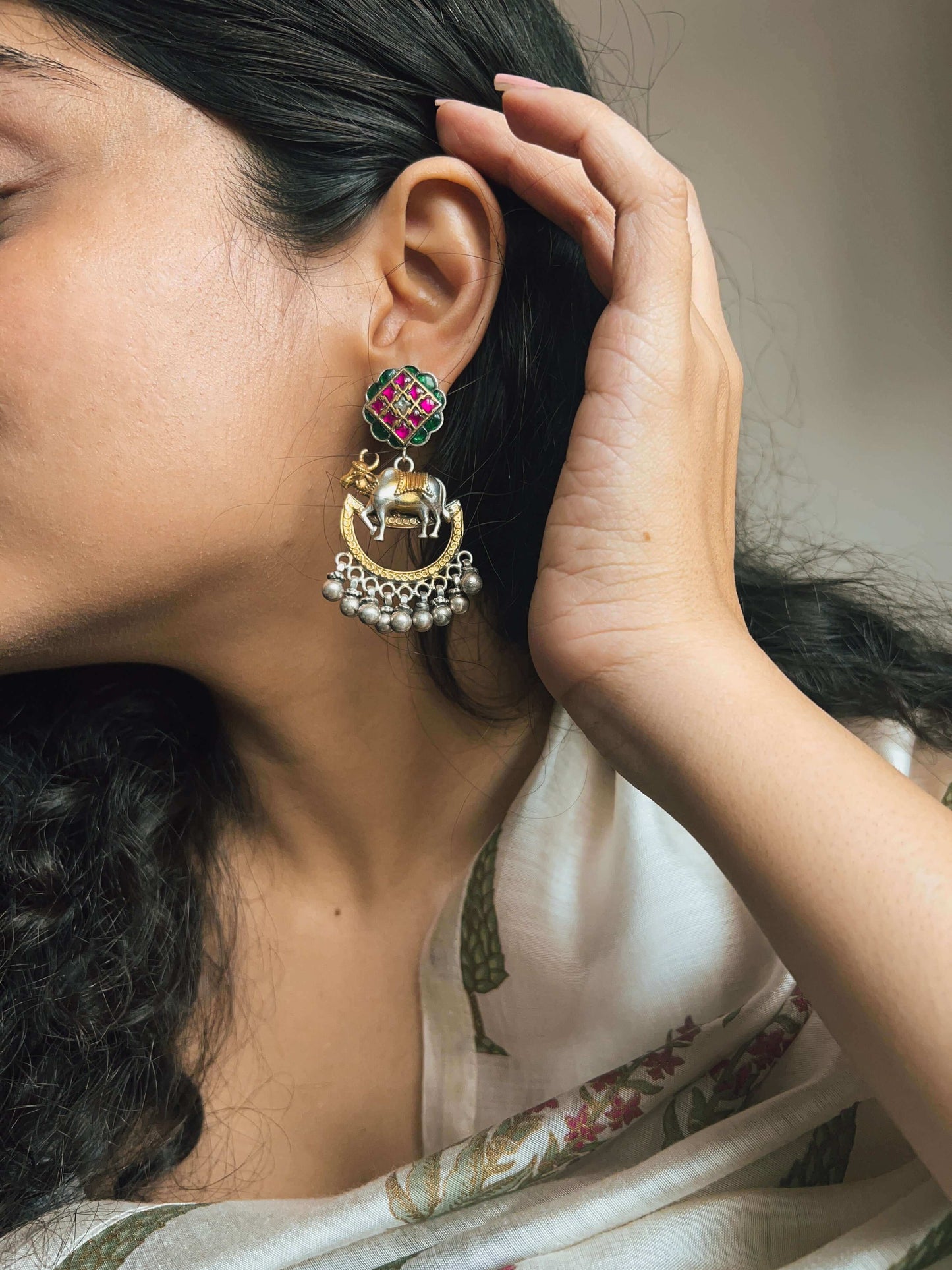 Kalyani dual tone kundan earring