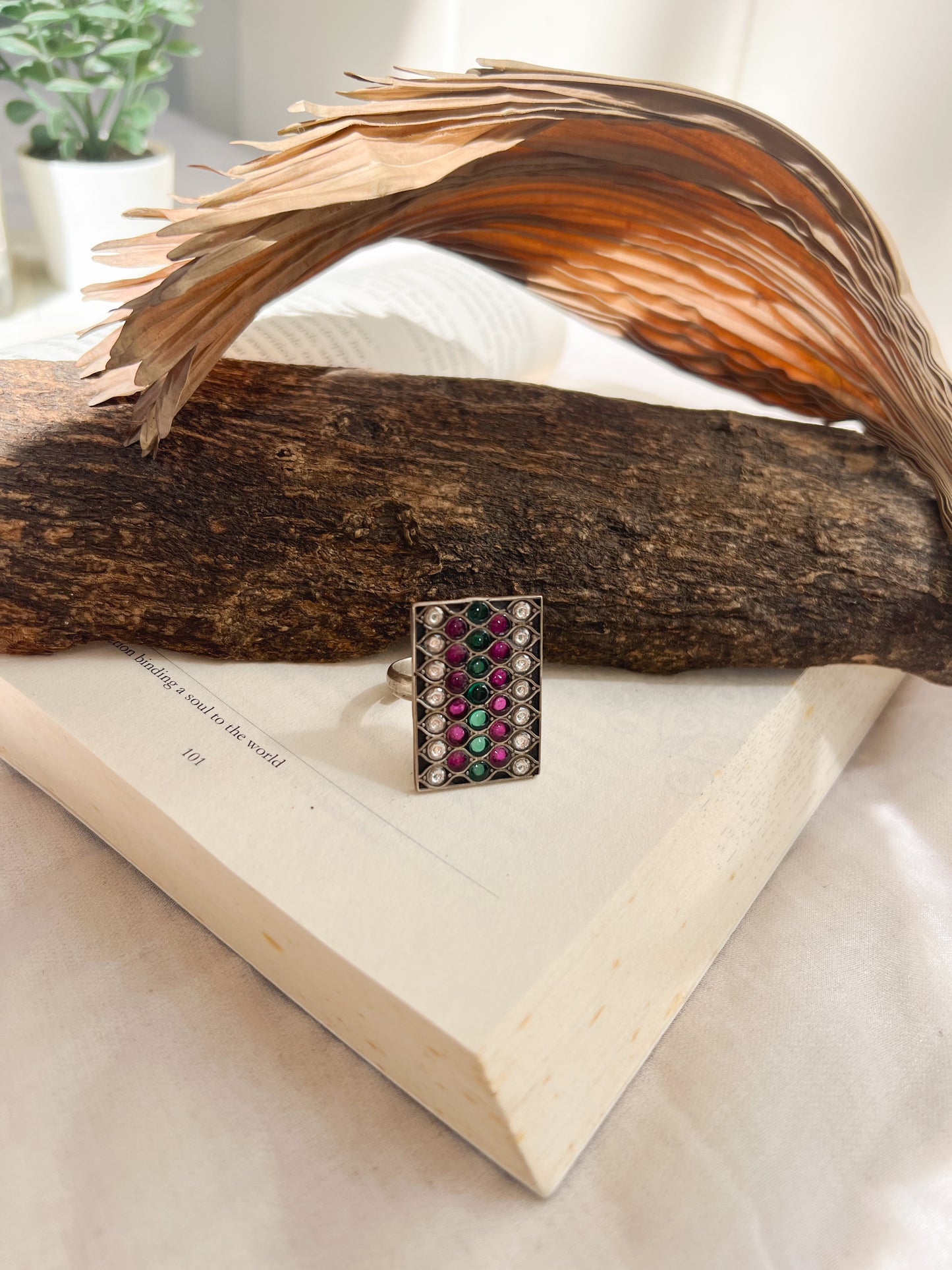 Chopad ring with colorful glass bead details in silver