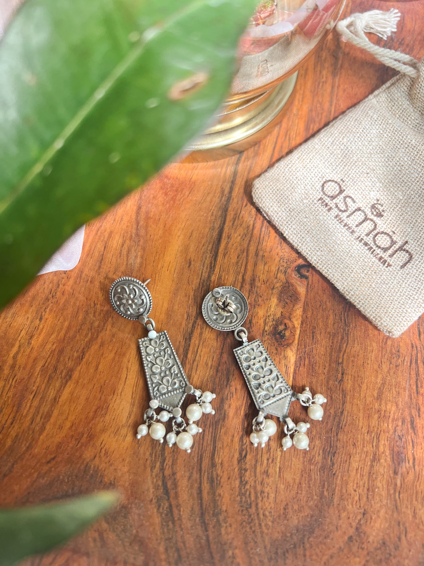 Veda oxidised silver dangler with cluster pearls