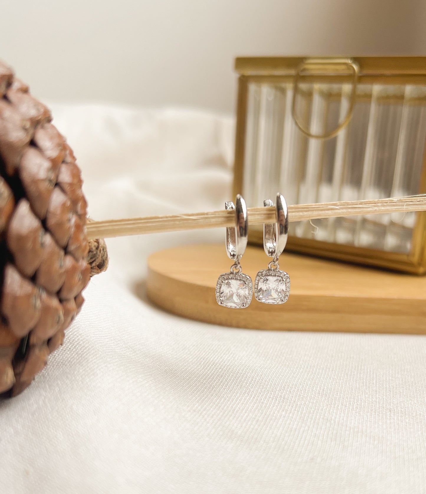 Suki mini danglers in 925 silver