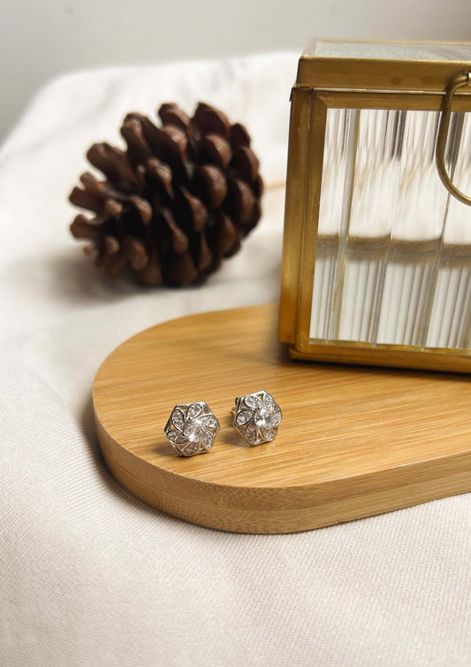 Maeve studs in 925 silver with zircons