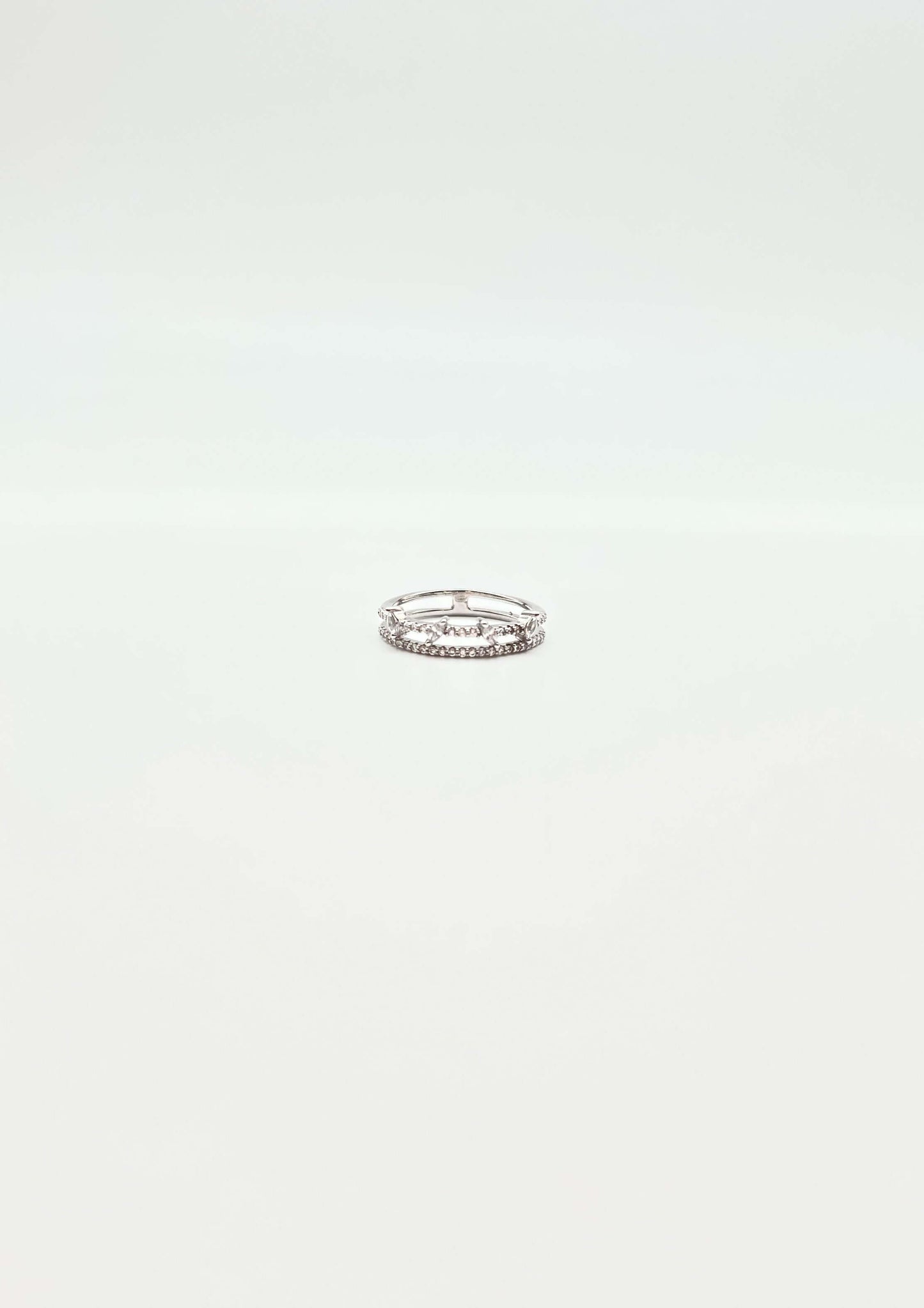 Esme silver band with zircons