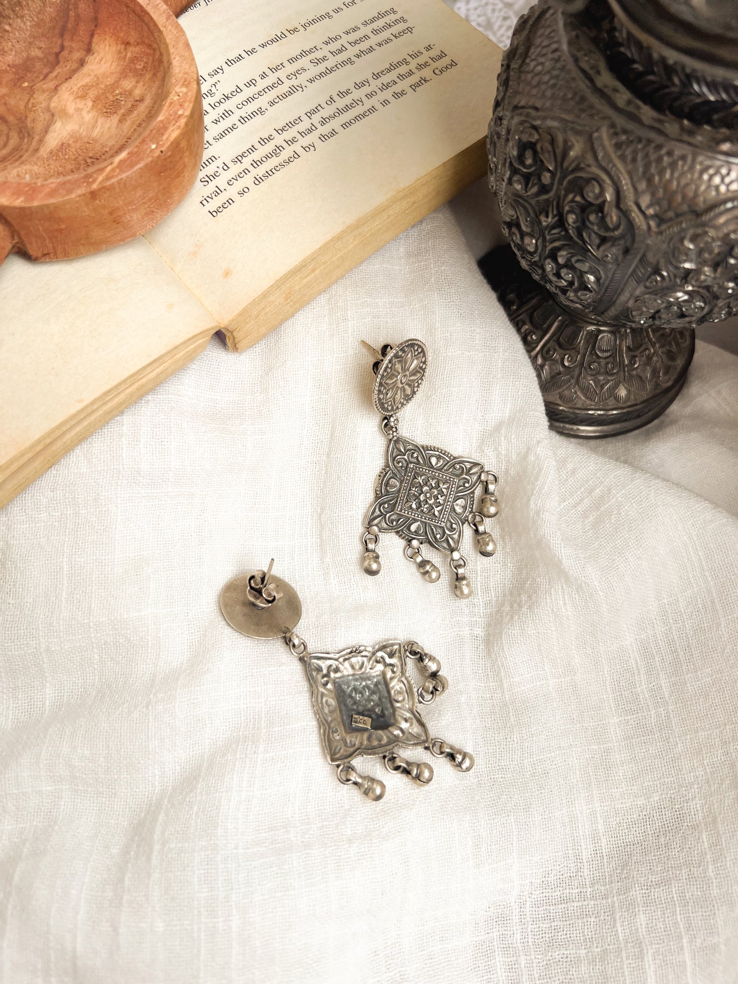 Chausar oxidised silver danglers
