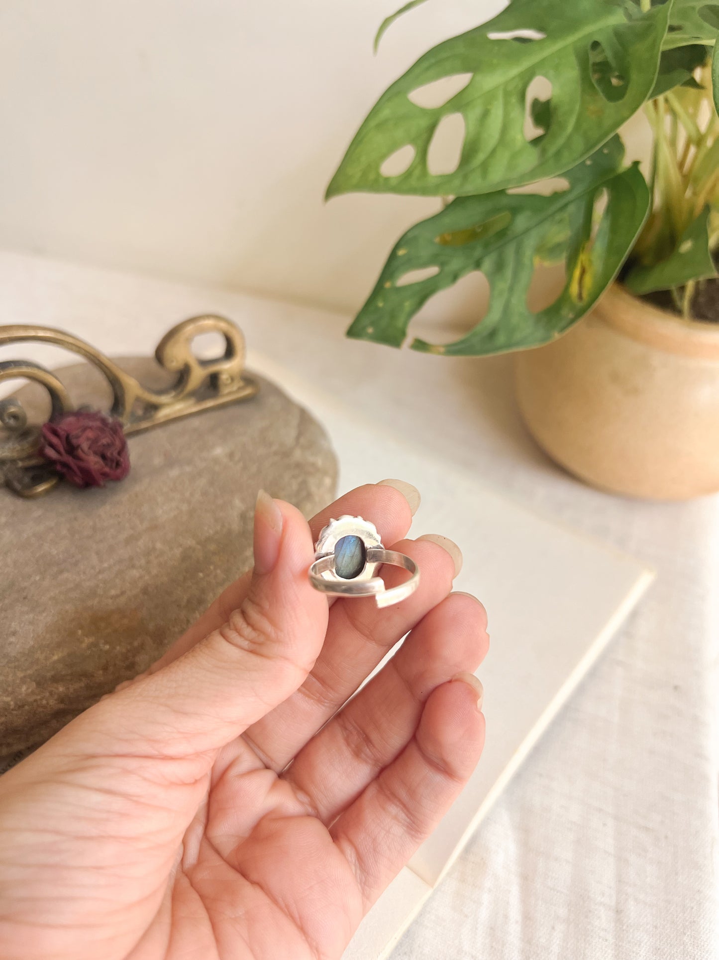 Poorna ring in silver with natural labrodite stone (adjustable)