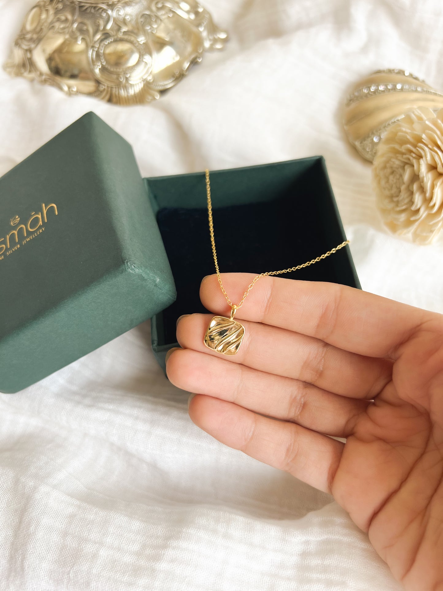 Quad gold plated silver chain with adjutable closure