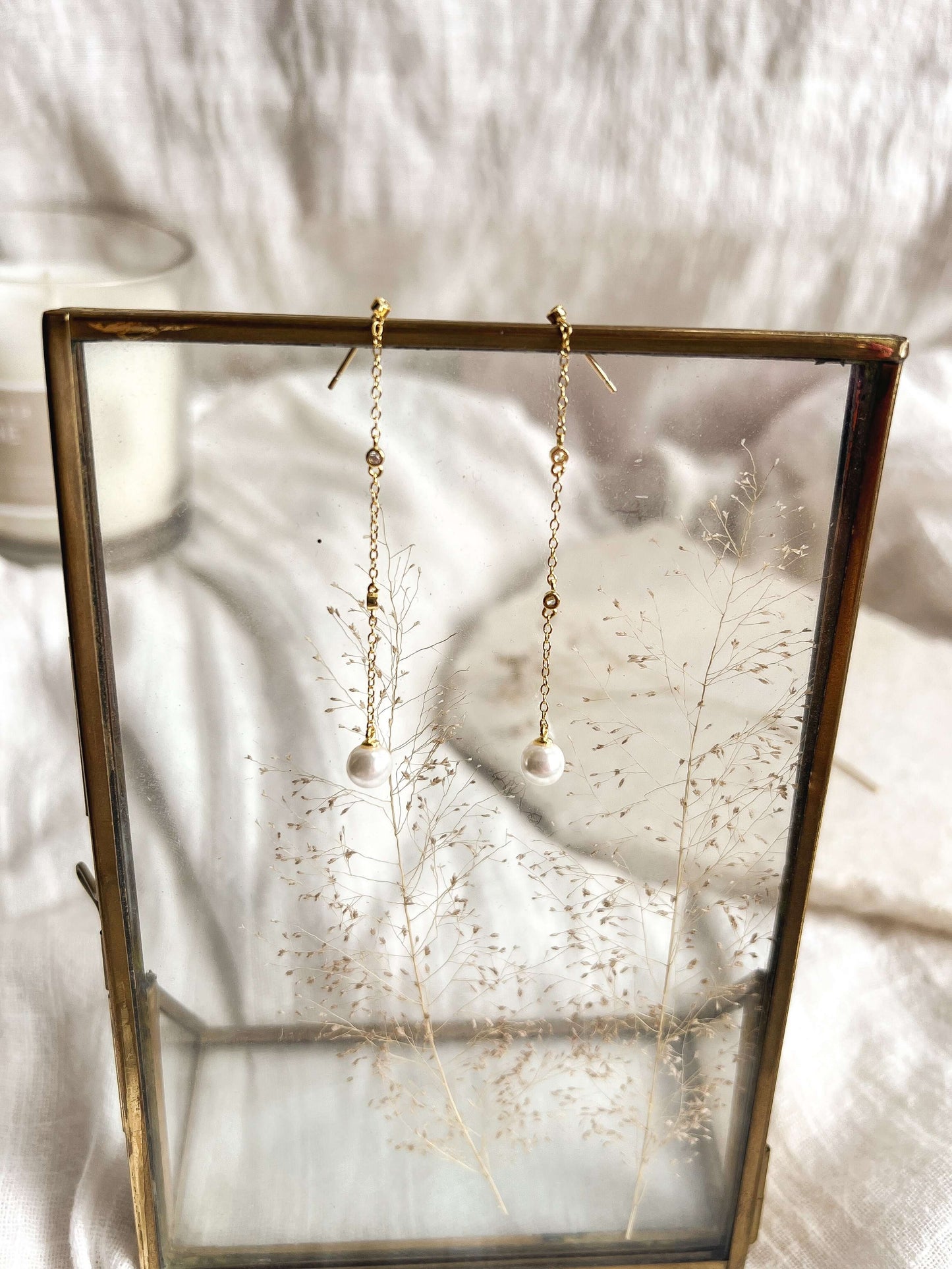 shooting star pearl dangler