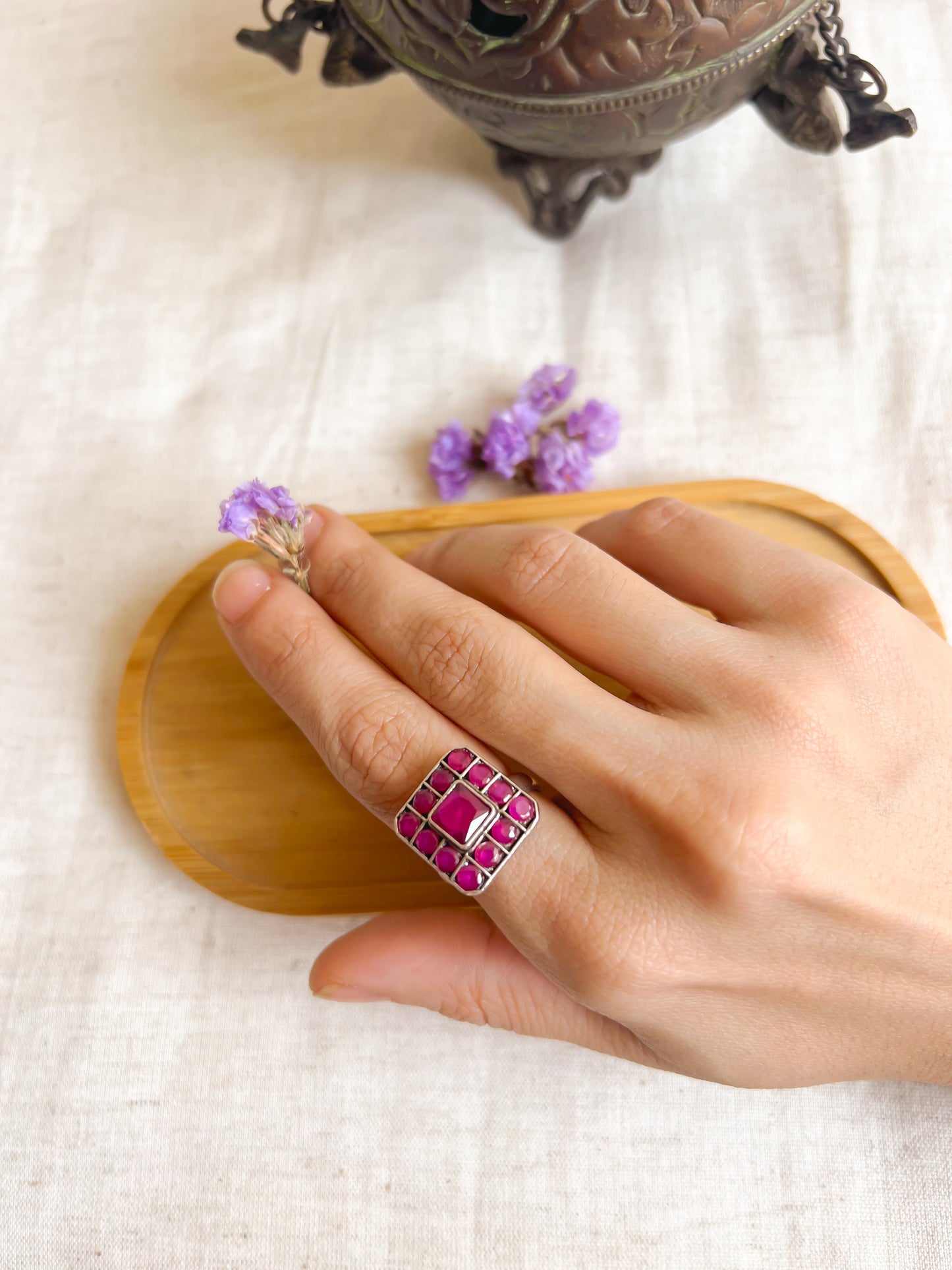 Rooha silver ring with ruby onyx (adjustable)