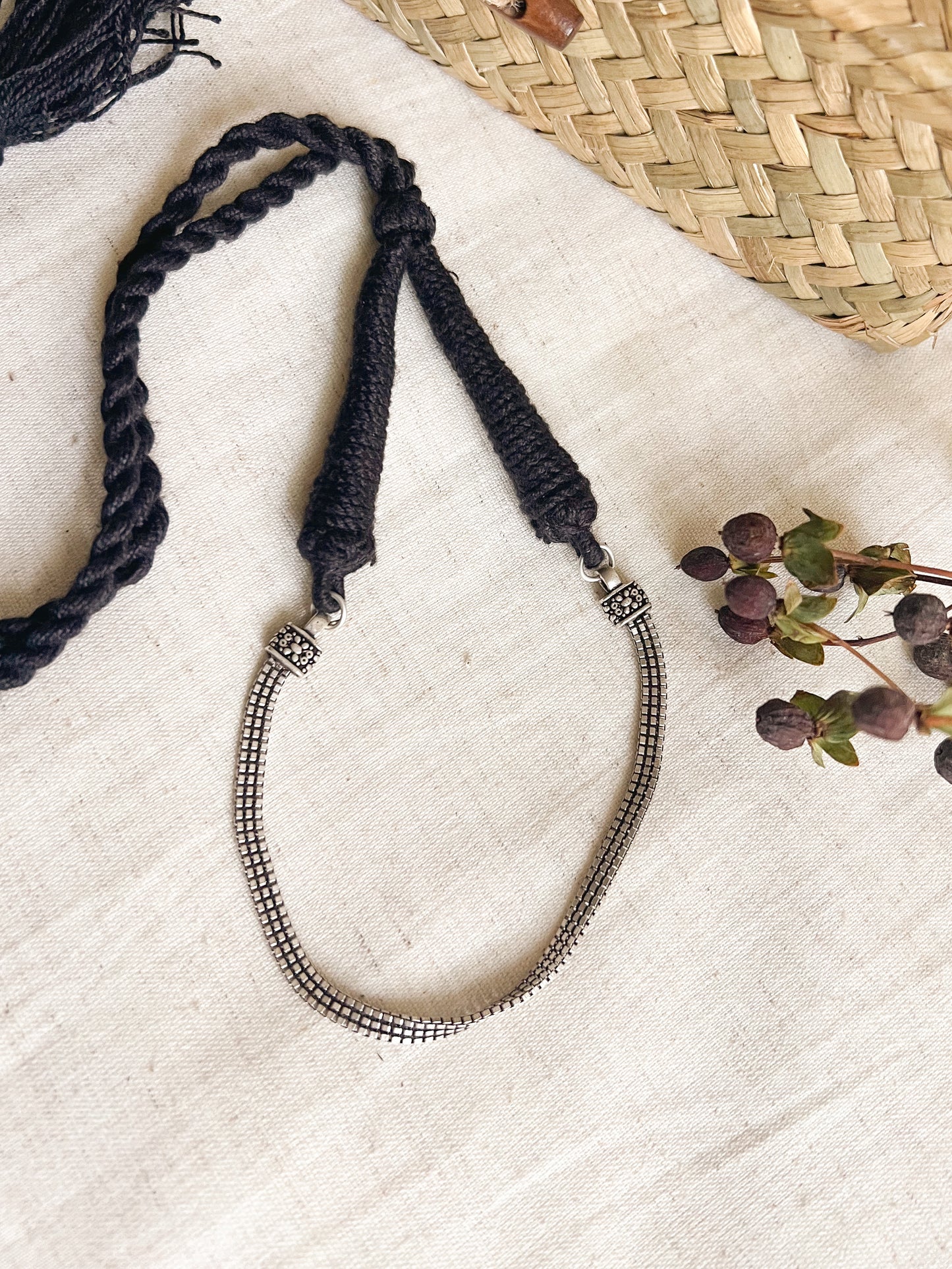 Jaal necklace in oxidised silver with rope fastening