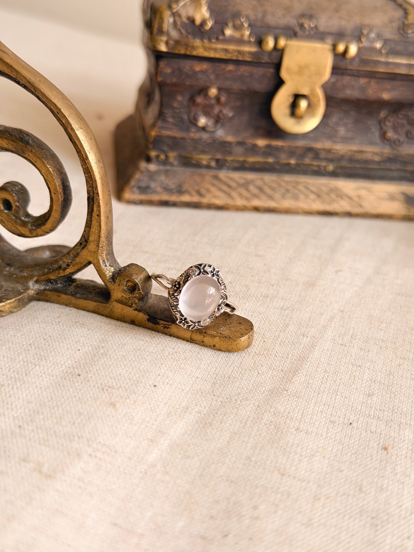 Rosa vintage silver ring (adjustable)