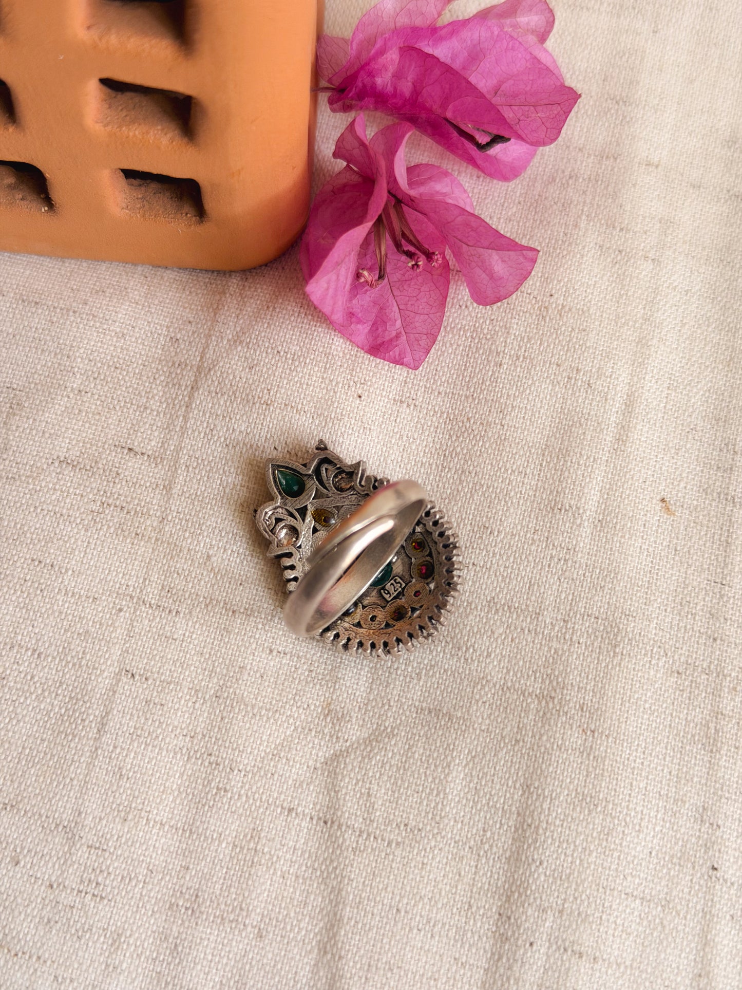 Kuja oxidised silver ring with green and red onyx (adjustable)