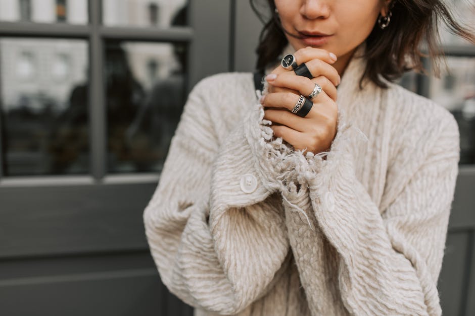 The Evolution of Silver Toe Rings: From Ancient Symbol to Fashion Statement