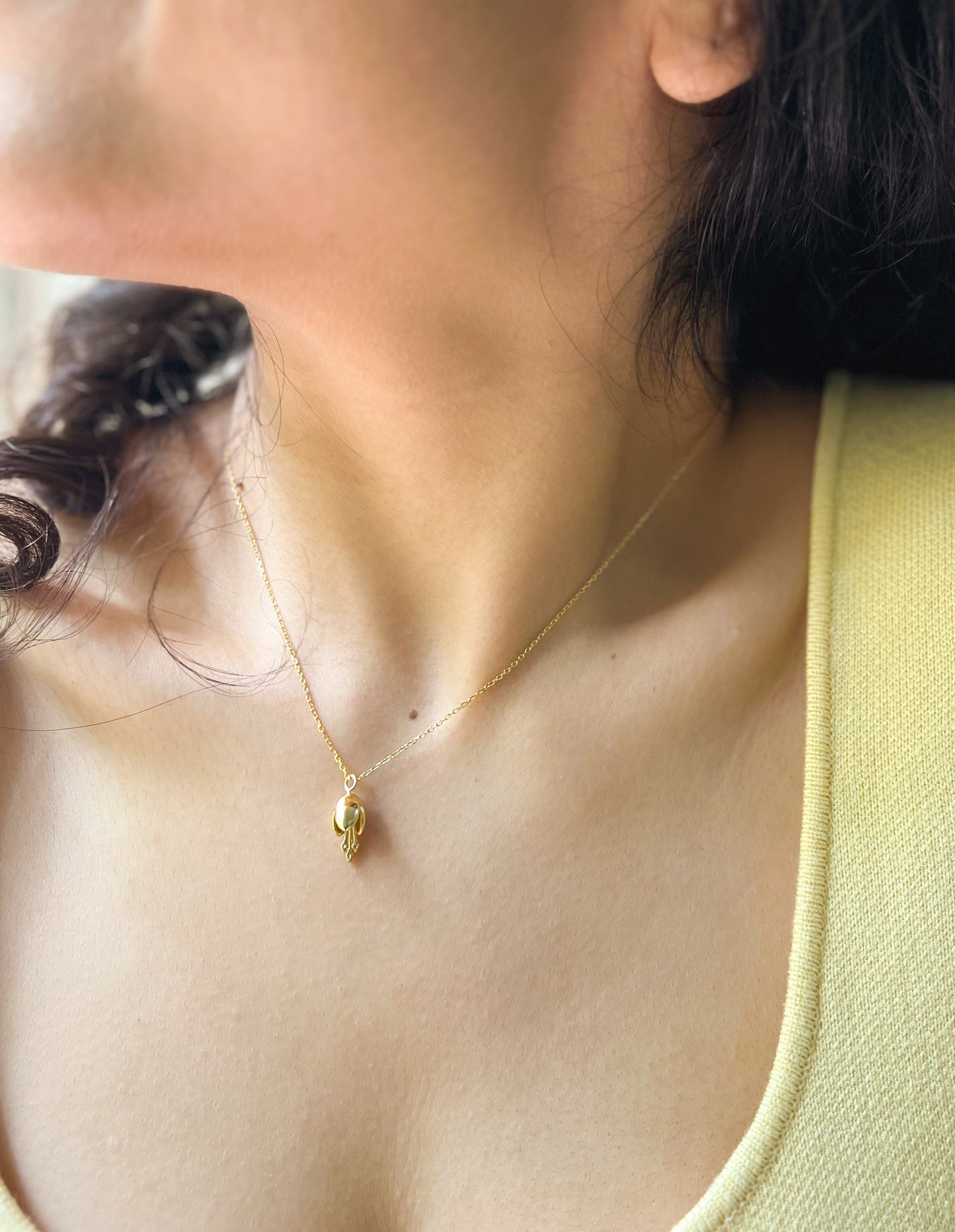 Tulip pendant 18K gold plated sterling silver neck chain
