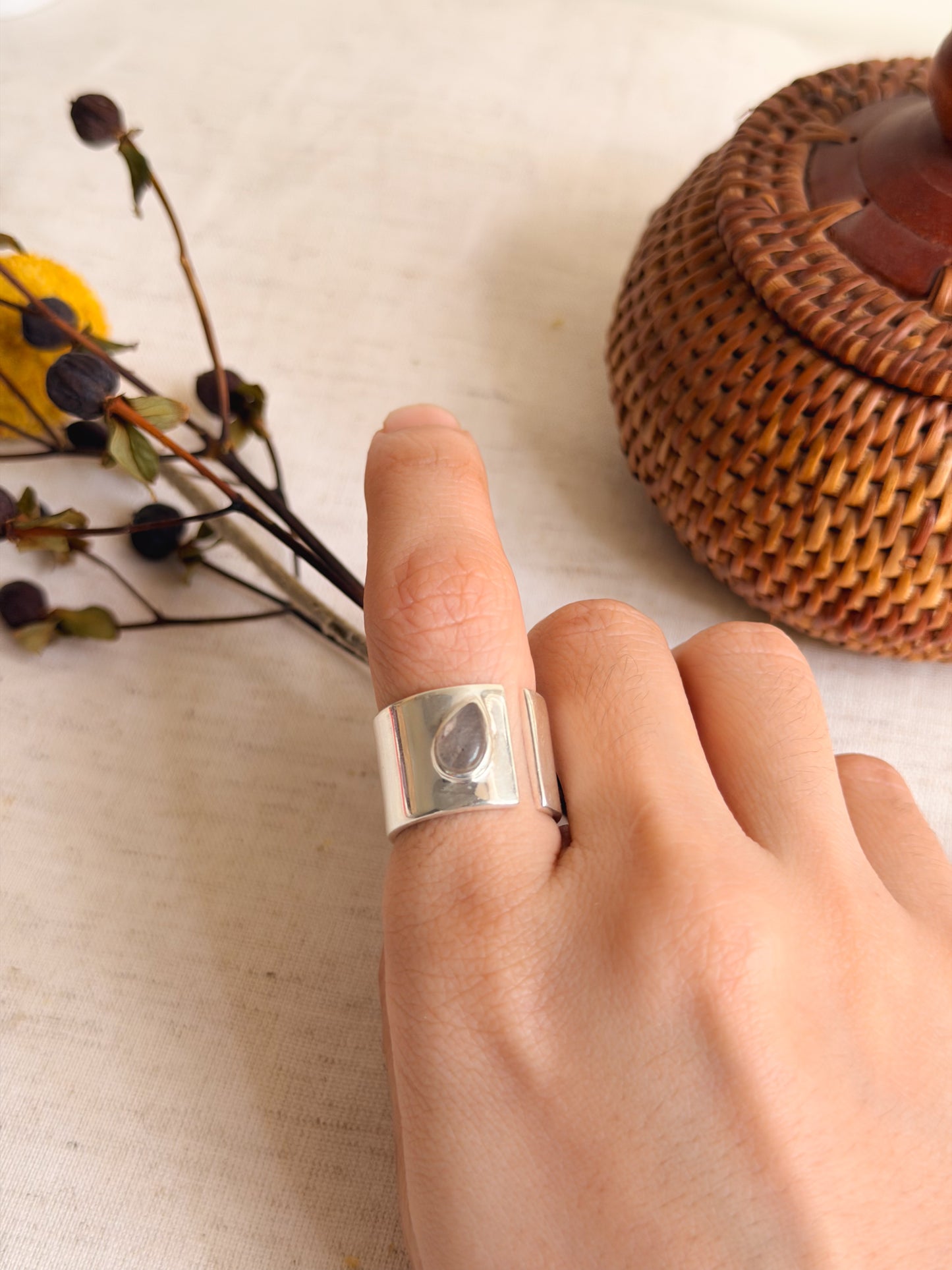 Wrap silver chunky ring with gemstone (2 color variant / adjustable)
