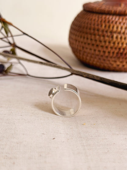 Wrap silver chunky ring with gemstone (2 color variant / adjustable)