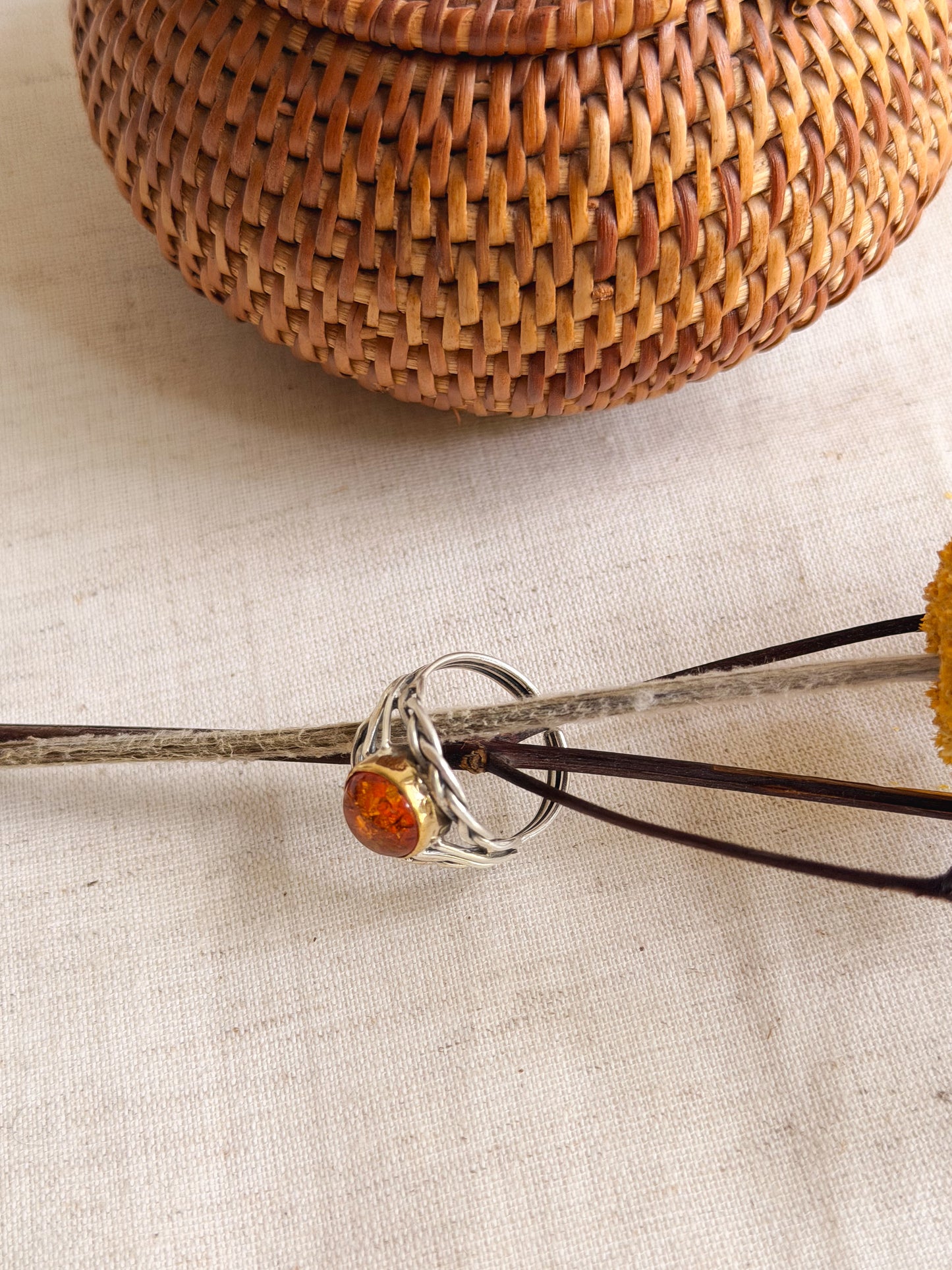 Latika ring in silver with gemstone (2 color variant /adjustable)