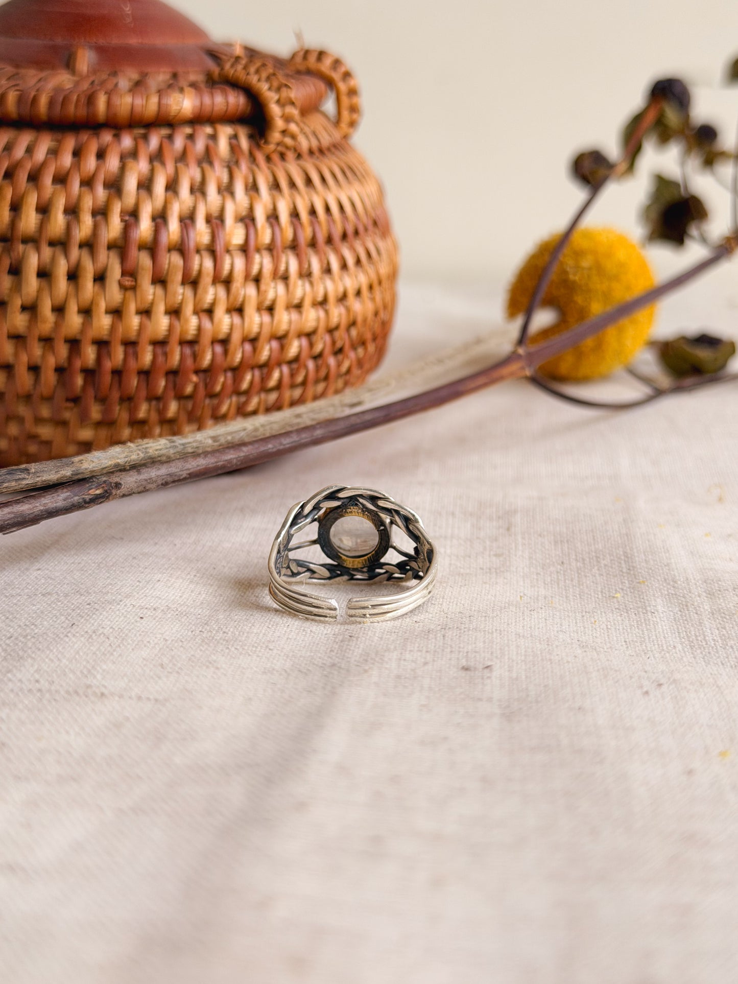 Latika ring in silver with gemstone (2 color variant /adjustable)