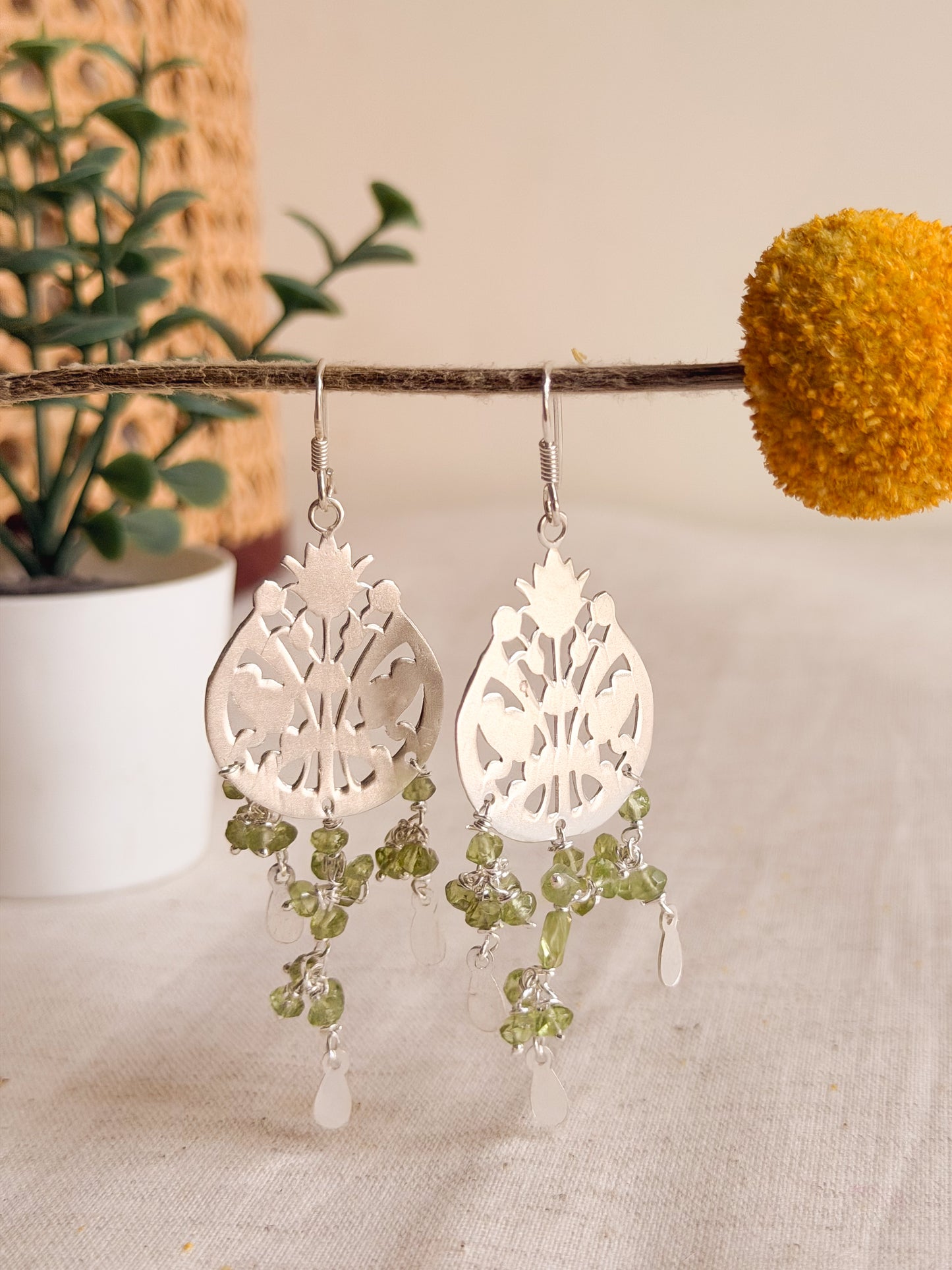 Jaali silver earring with fish hook (2 colors)