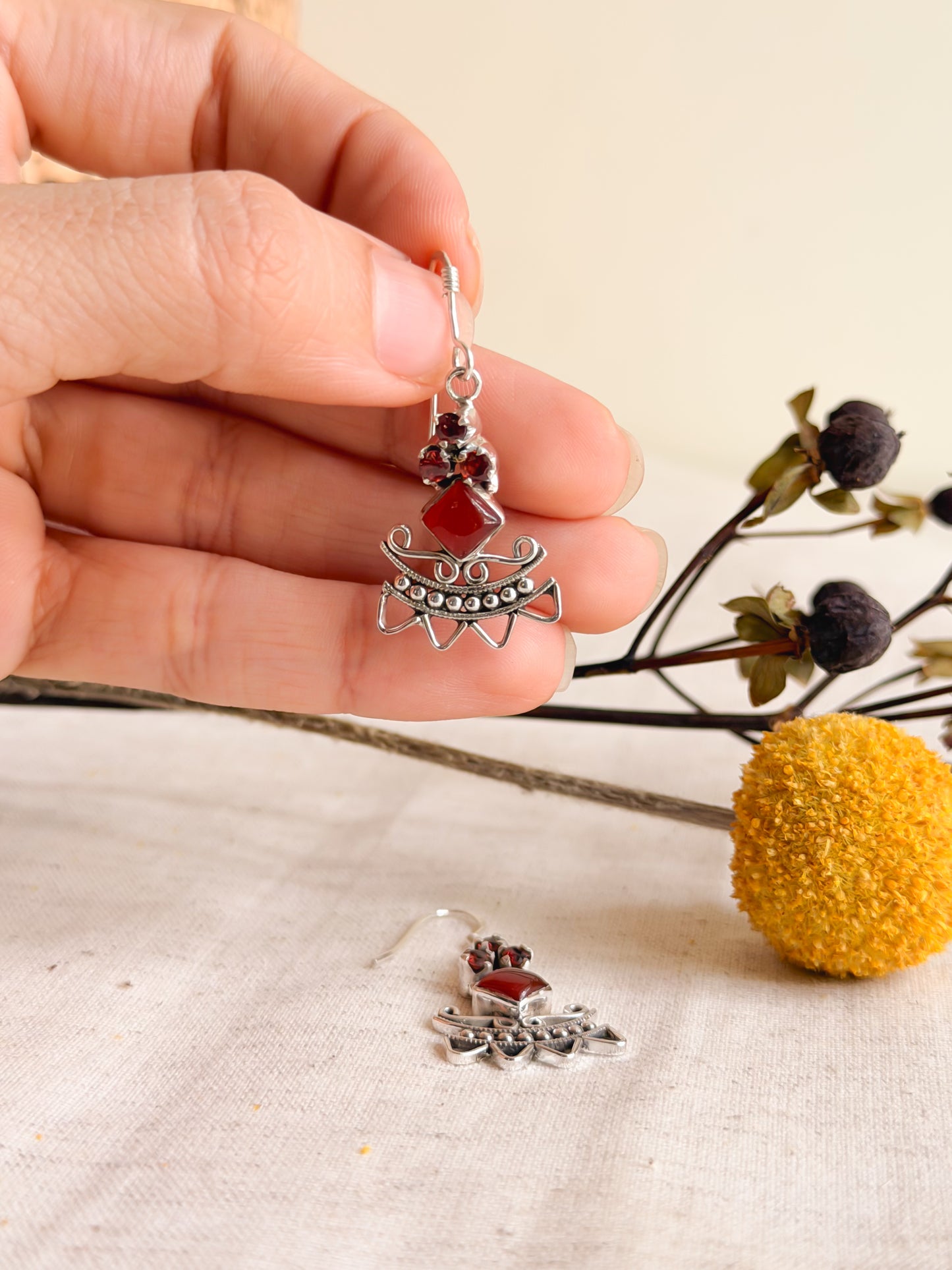 Surkh silver earrings with fish hook and red onyx