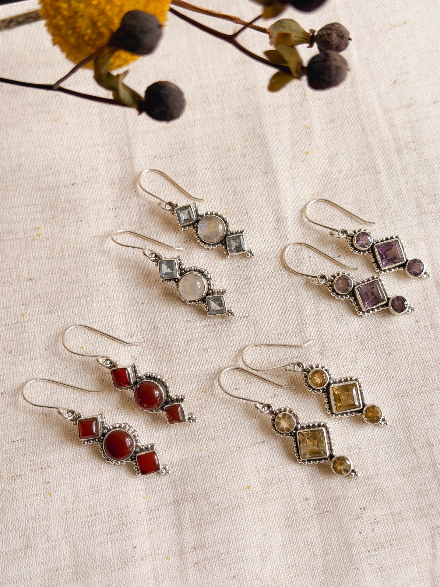 Trikon silver earring with fish hook and gemstones (4 color variant)