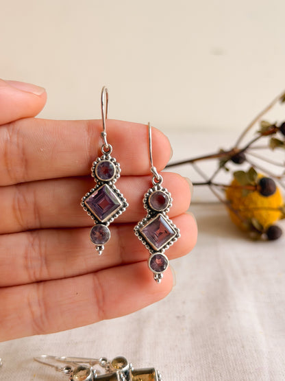 Trikon silver earring with fish hook and gemstones (4 color variant)