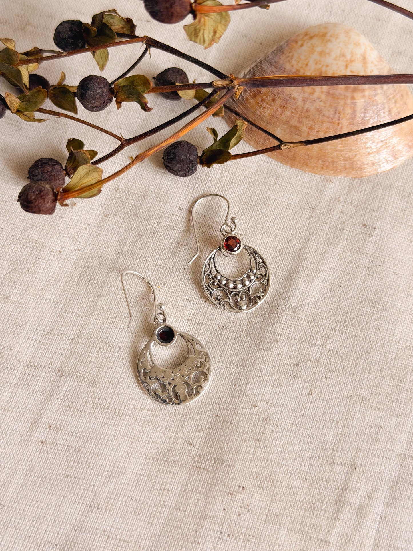 Mahtab silver fish hook earrings (2 variants)