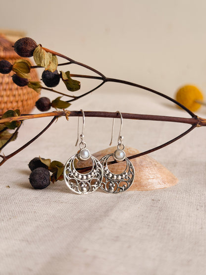 Mahtab silver fish hook earrings (2 variants)