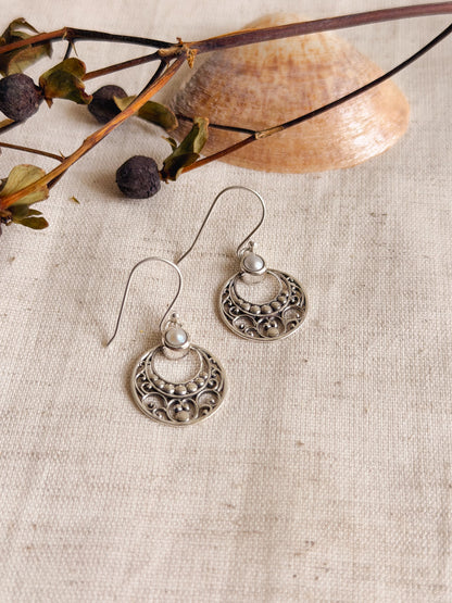 Mahtab silver fish hook earrings (2 variants)
