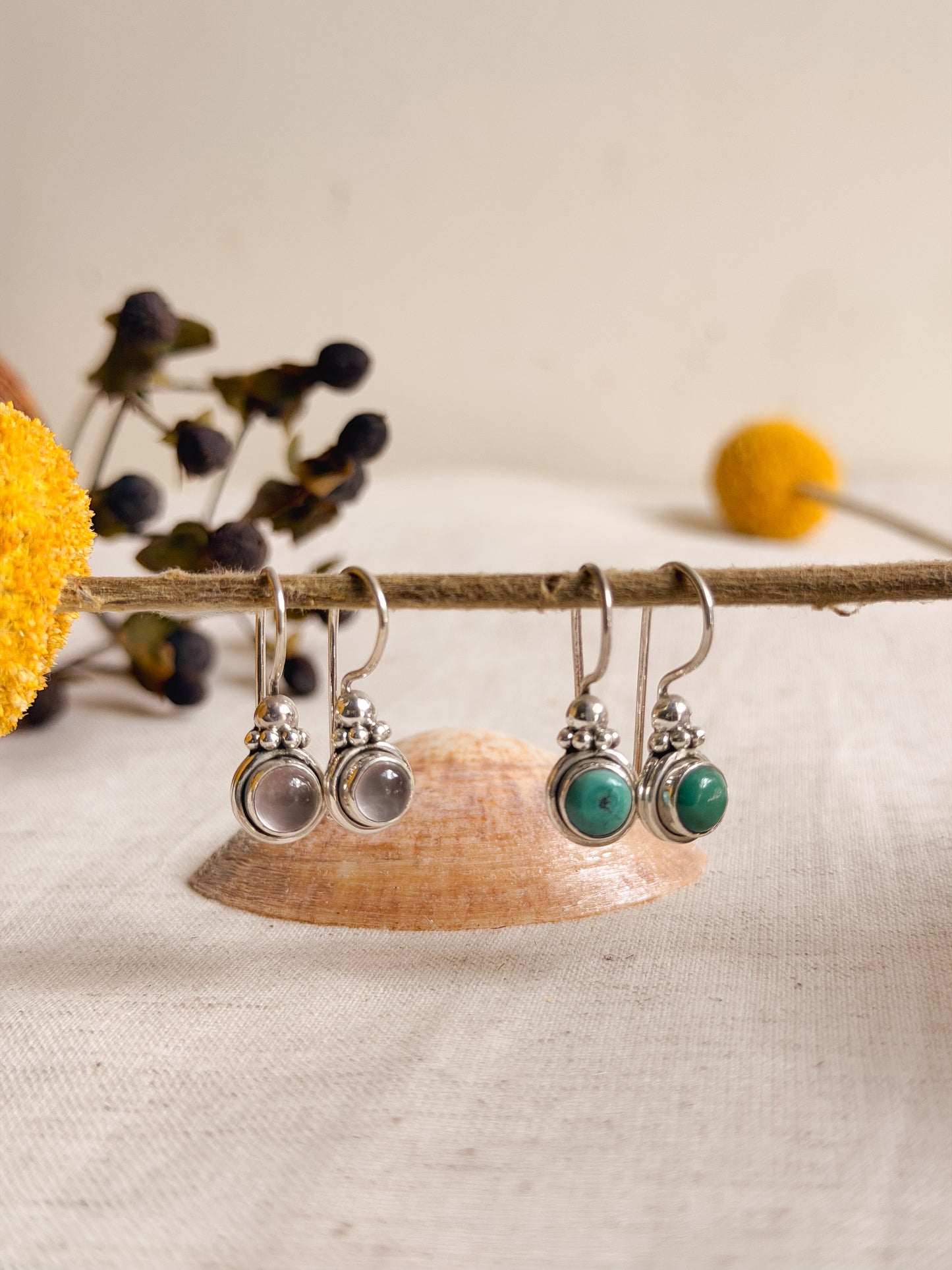 Boond fish hook earrings (2 variants)