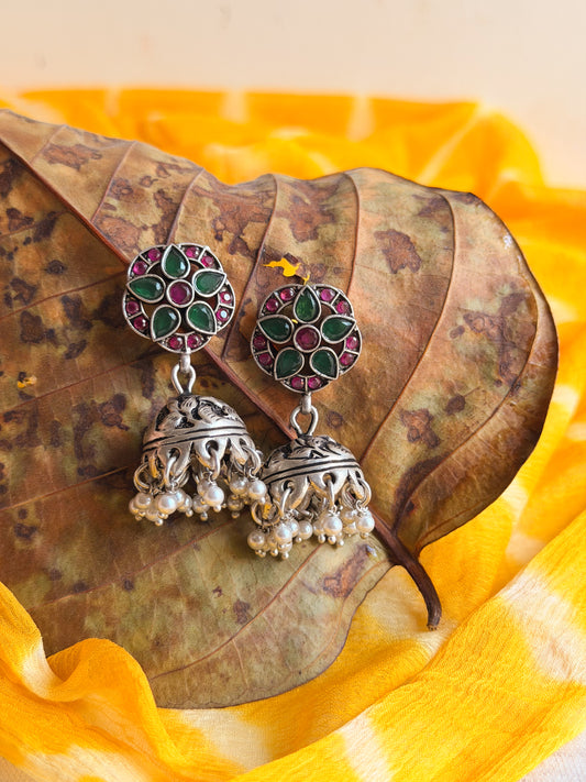 Siddhi silver jhumka with kundan details