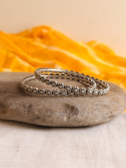 Dhanashri oxidised silver bangles (1 piece)
