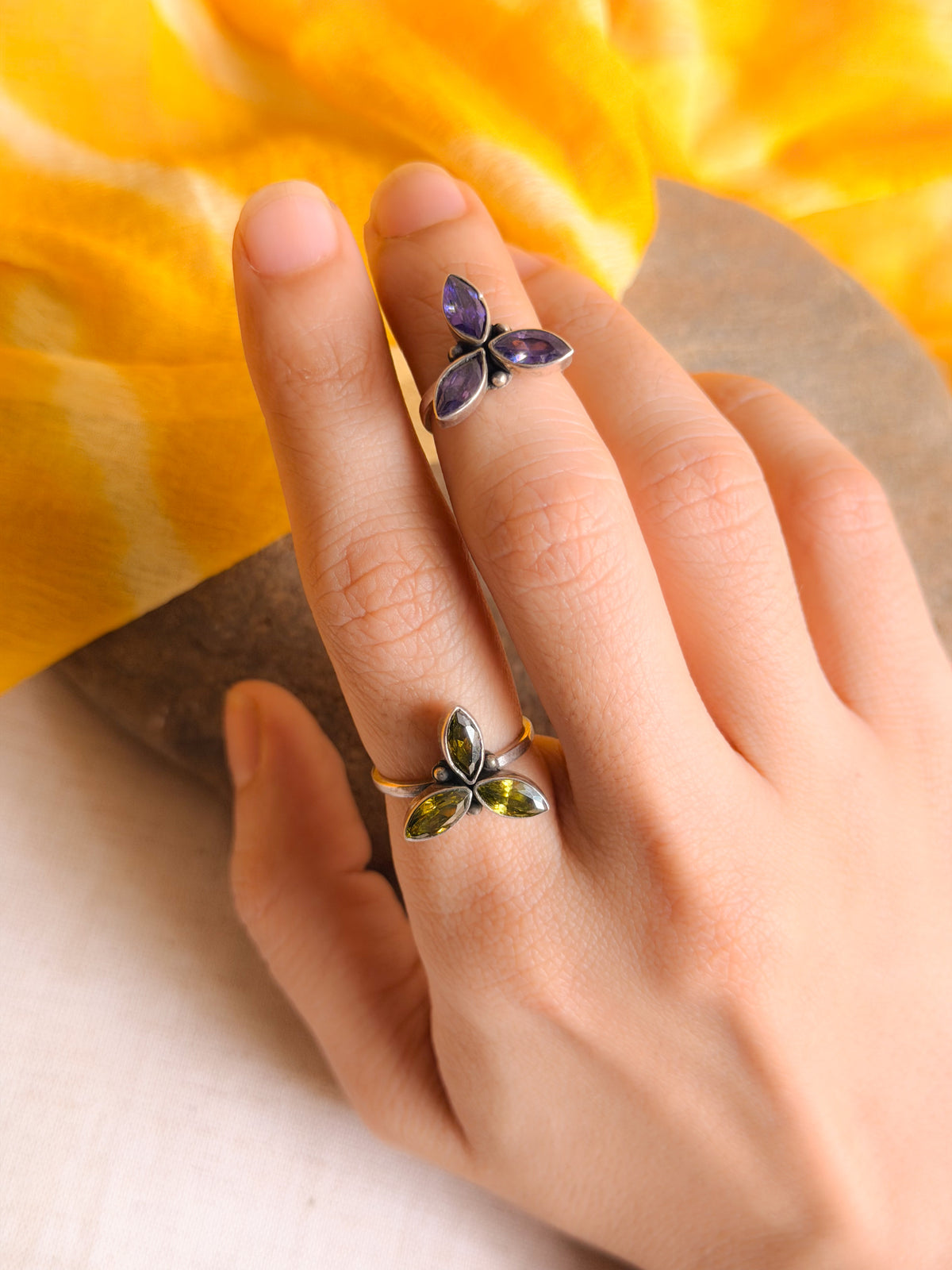 Sitara adjustable midi/finger rings in silver