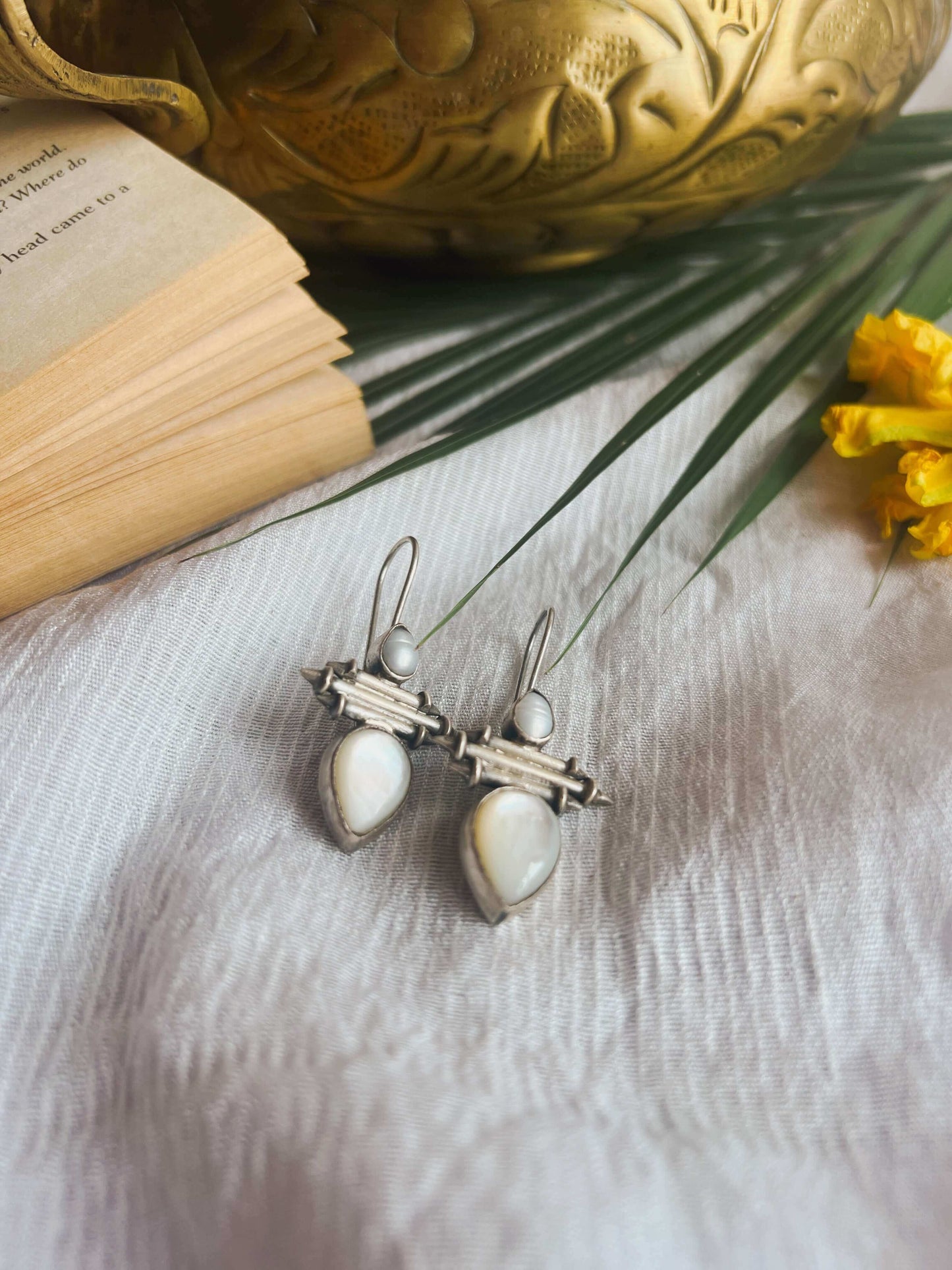 Adya silver earrings with pearl and opalite drop