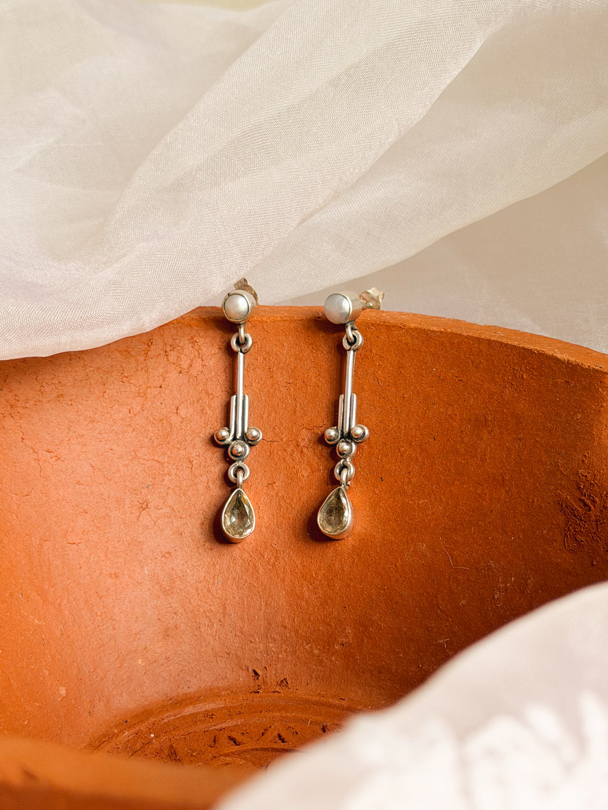 Sahira silver dangler with yellow citrine drop