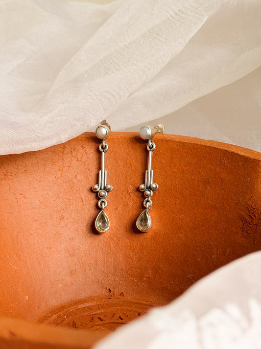 Sahira silver dangler with yellow citrine drop