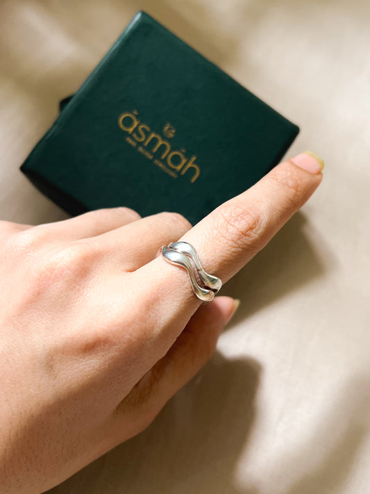 Ebb organic adjustable 925 silver ring (1 piece)