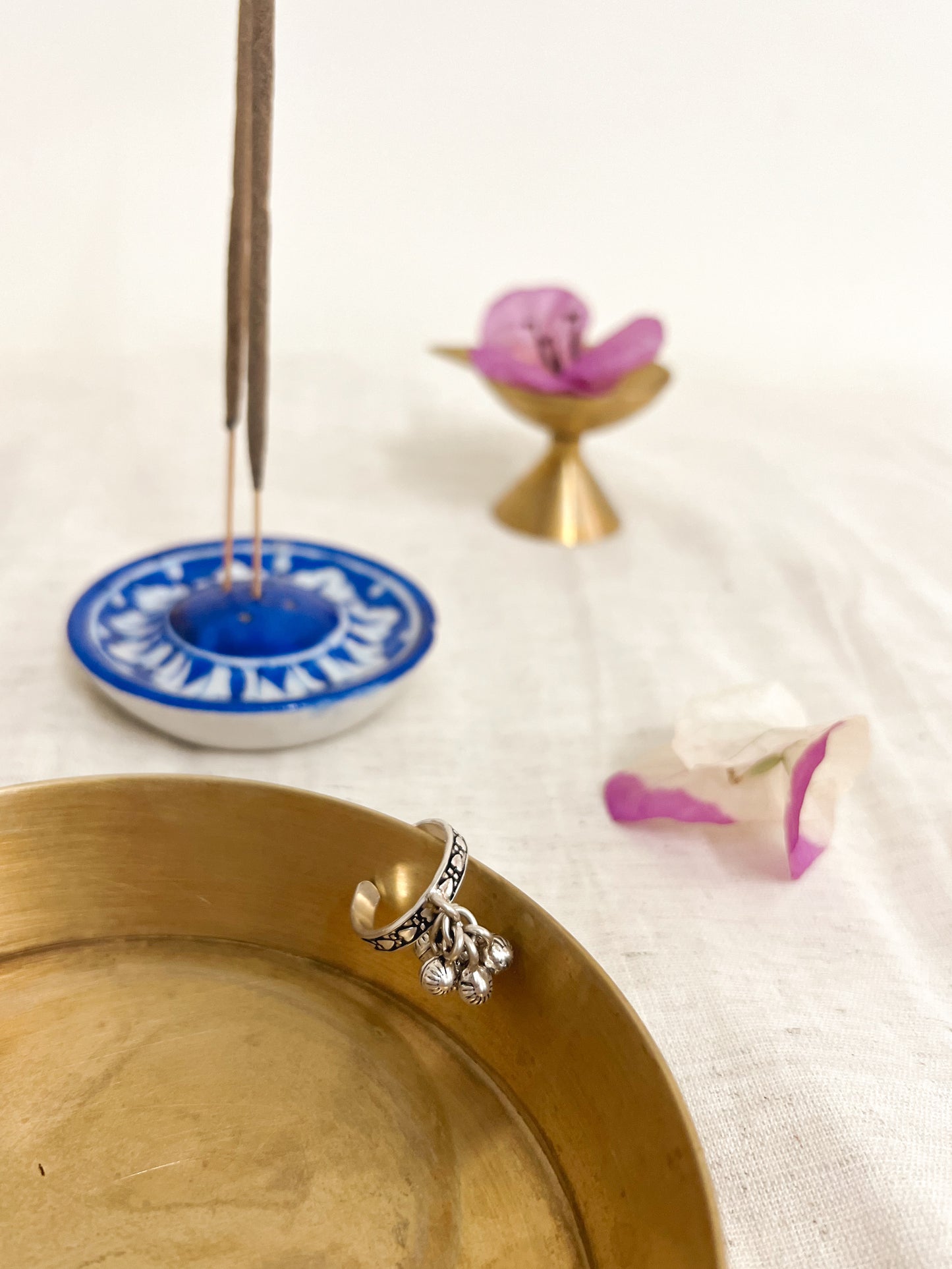 Dilbahar oxidised silver ring with ghunghroo (adjustable)