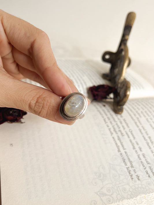 Shanti ring in oxidised sterling silver with moonstone (adjustable)
