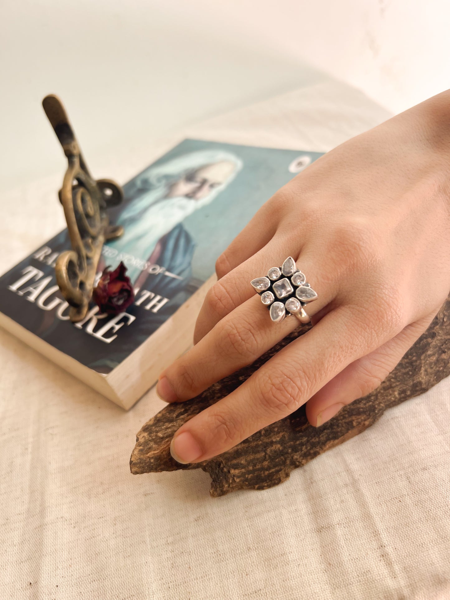 Sahal silver ring with kundan details (adjustable)