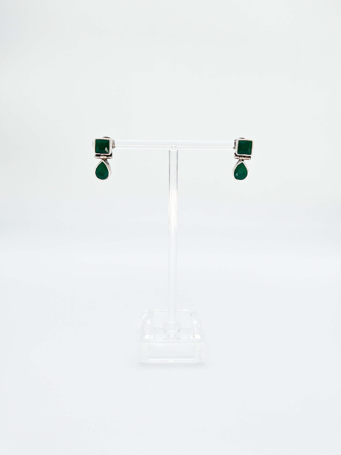 Harita mini geo studs in emerald green stones