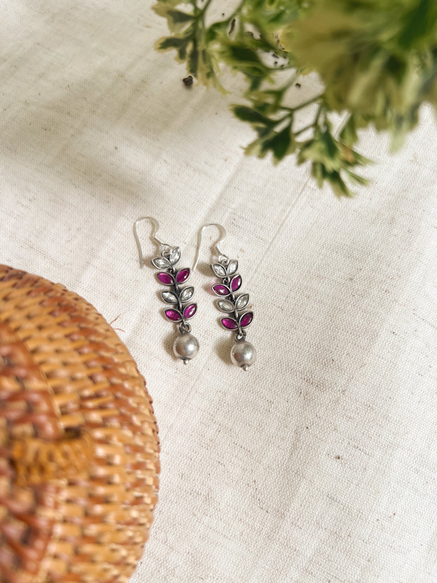 Bela kundan danglers in silver with fishhook