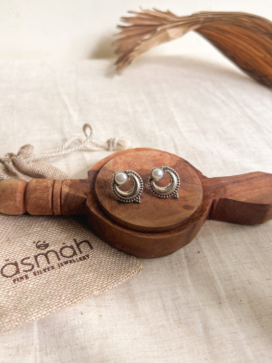 Soma chand silver studs with pearl detail