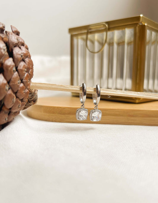 Suki mini danglers in 925 silver
