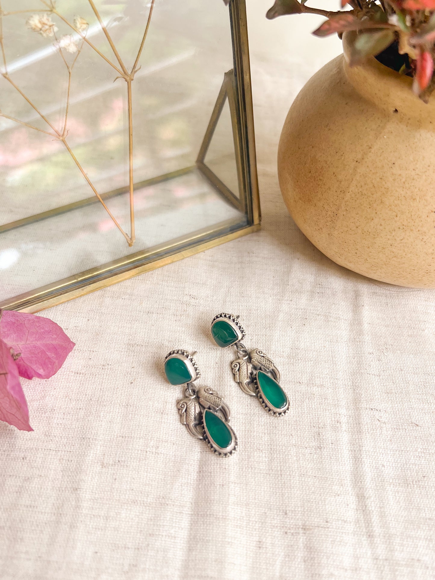 Mahika silver earrings with green onyx